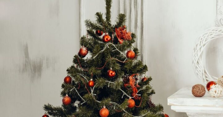 Enjoy Perfectly-Flocked Snowy Branches Year After Year with These Low-Maintenance Artificial Xmas Trees